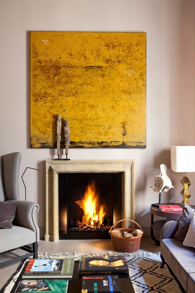 In the beautiful house of Mr Mauro Grillini, President of KDM International,our lamps Aral in natural brass finish vintage effect vintage with real agate stone and brown lampshade, and Piramide in natural brass, ivory pleated shade.
