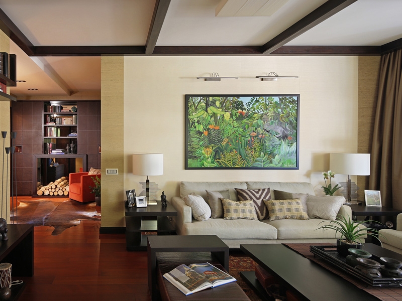 Coppia lampade FILO in ottone nichelato, con fili metallo movibili; paralume avorio chiaro.